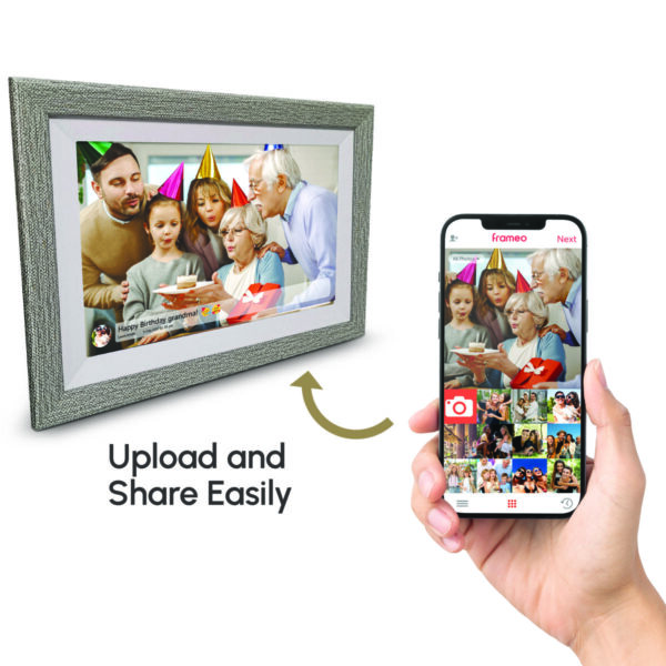 Digital photo frame: upload & share easily.